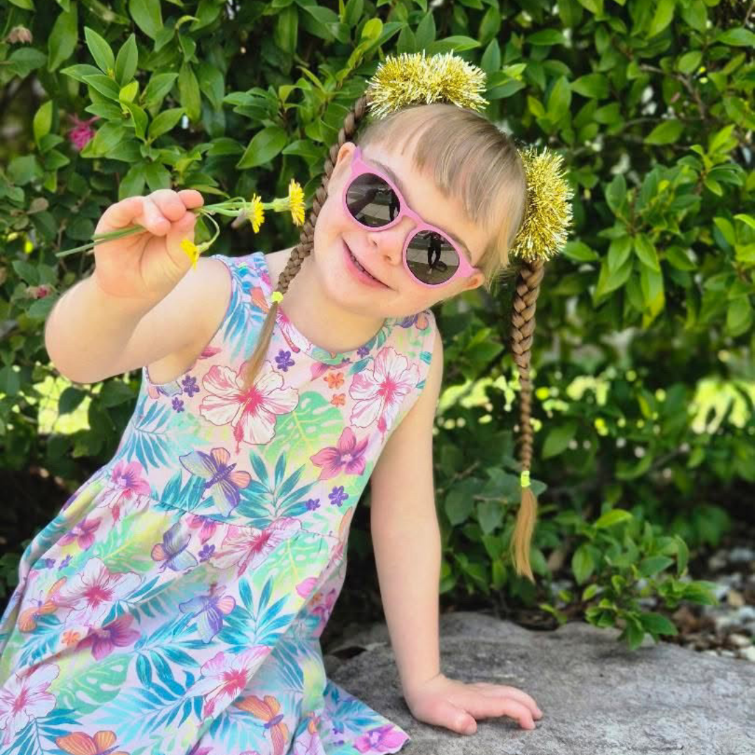 Original Keyhole - Moon Cherry