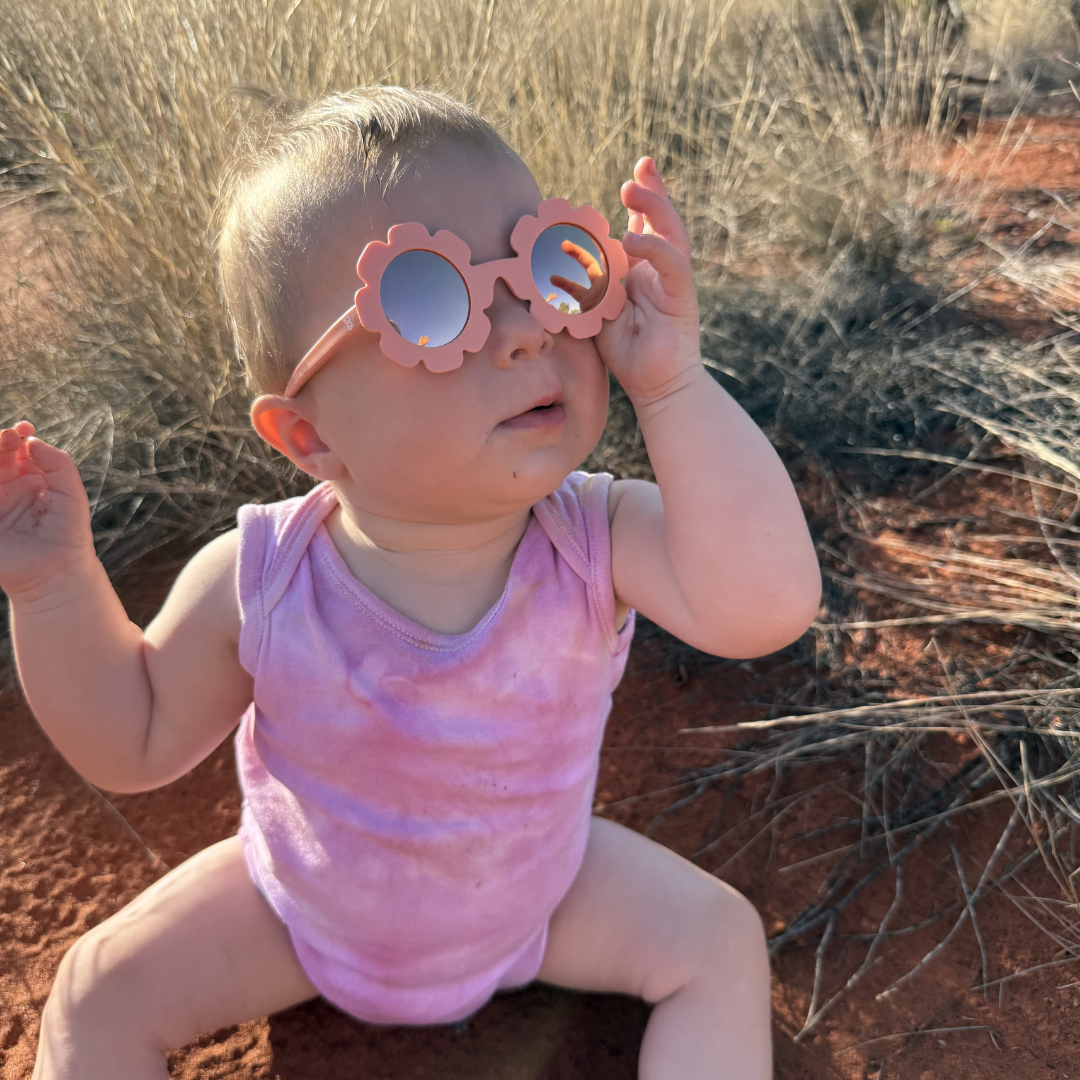 Polarised Flowers - Peachy Keen