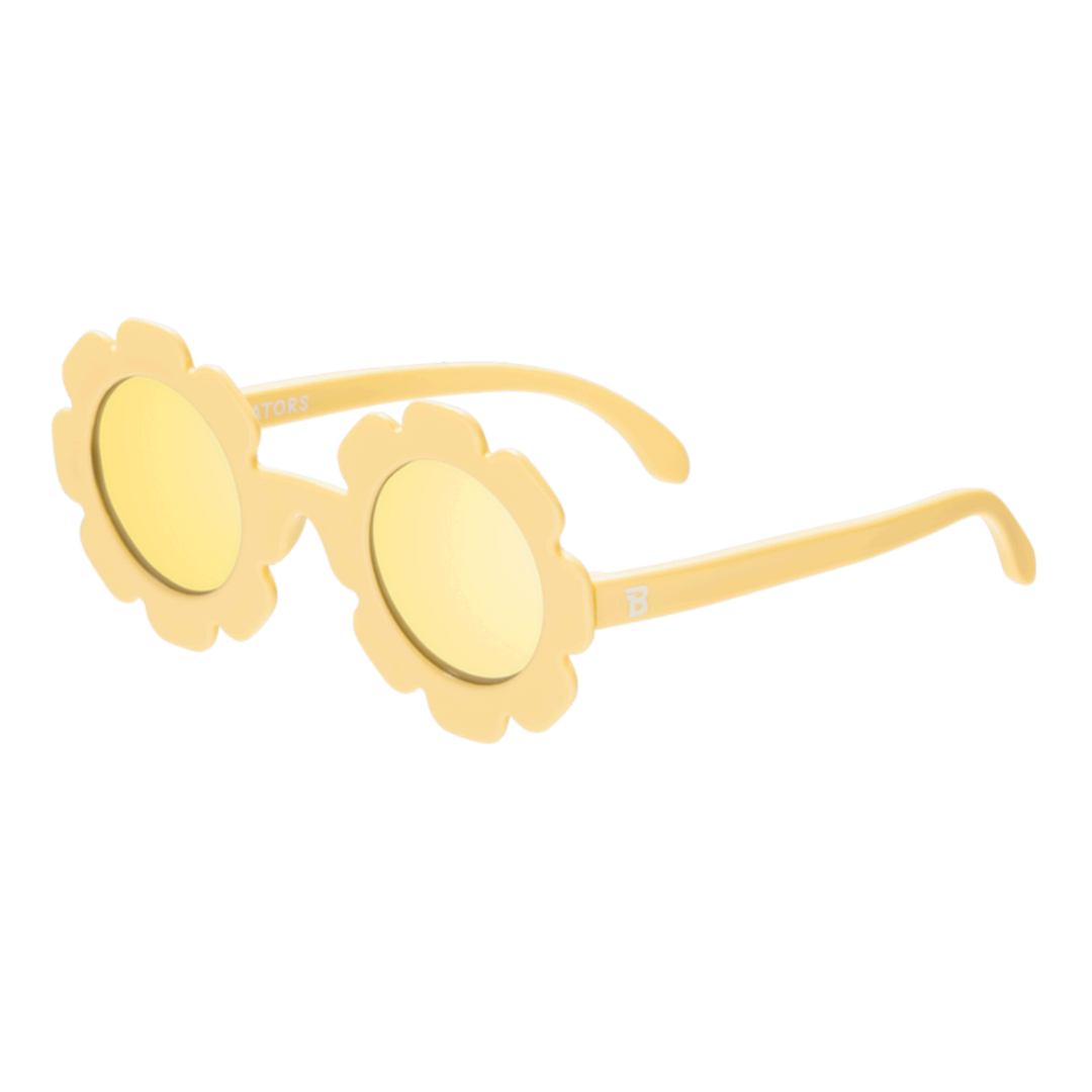 Polarised Flower: Sun Ray With Yellow Mirrored Lenses